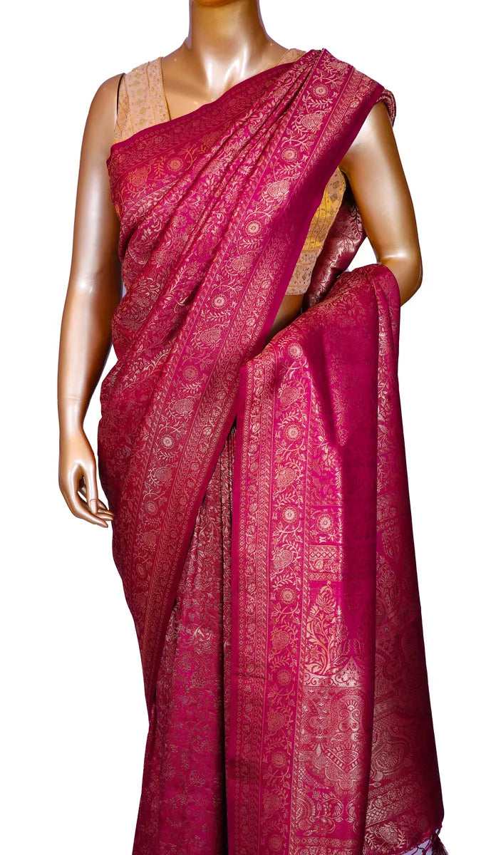 Magenta pink Bangalore soft silk saree with zari weaving