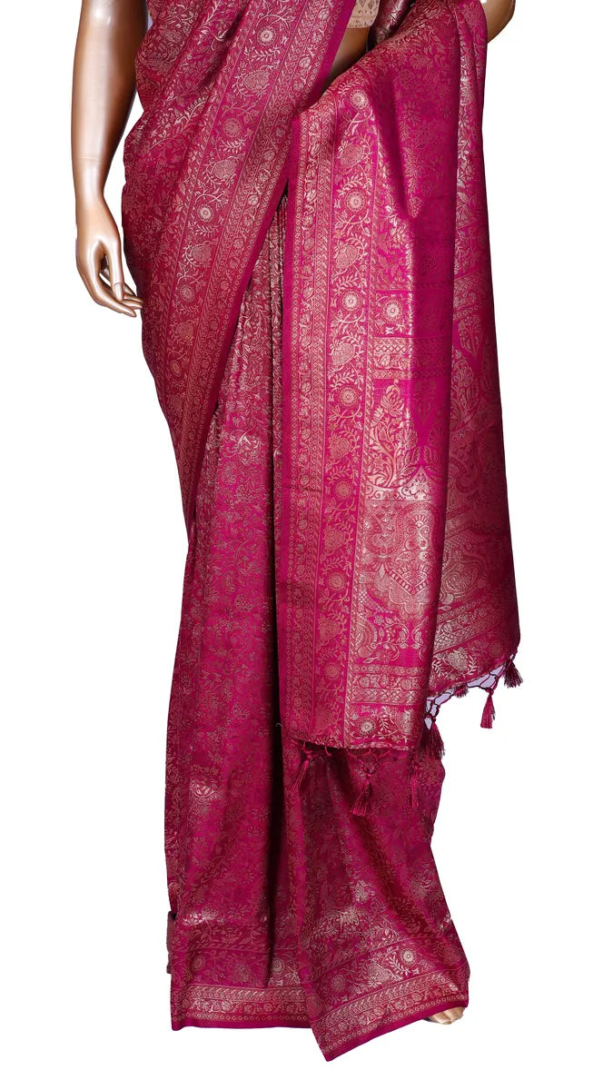 Magenta pink Bangalore soft silk saree with zari weaving